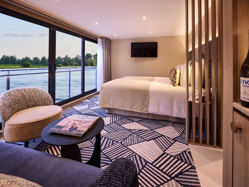 Suite | Diamond Deck